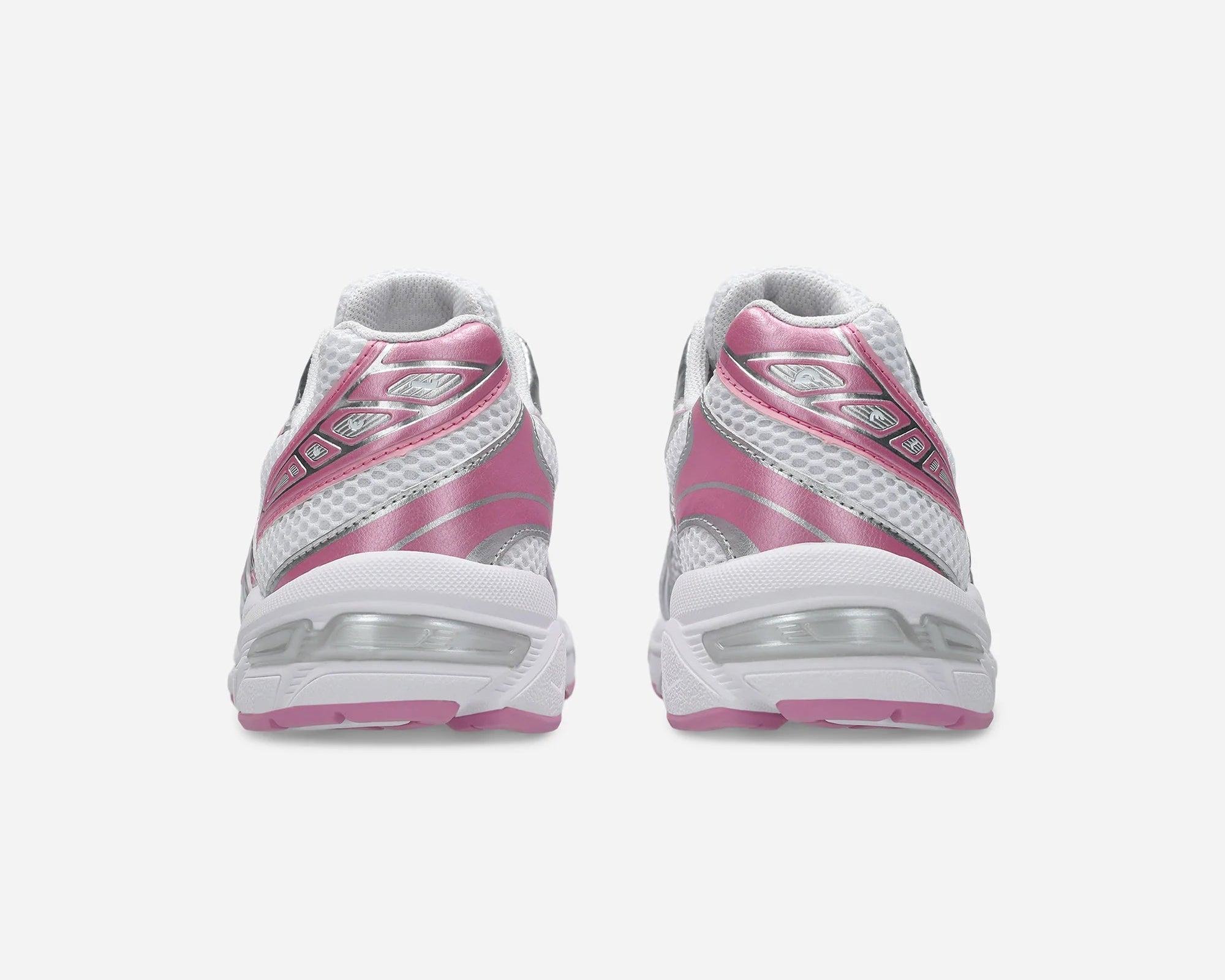 ASICS Gel-1130 White Pure Silver Pink – sneakers rétro blanches avec détails argentés et rose pastel, amorti GEL, vue de derrière