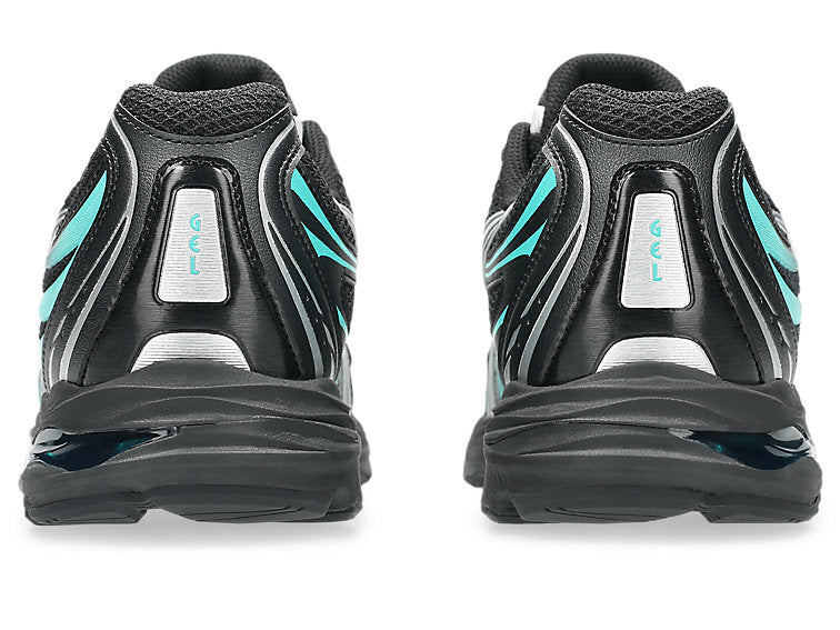 ASICS Gel-Sekiran Black Waterfall en mesh noir avec détails bleu aquatique, amorti GEL et silhouette technique contemporaine.