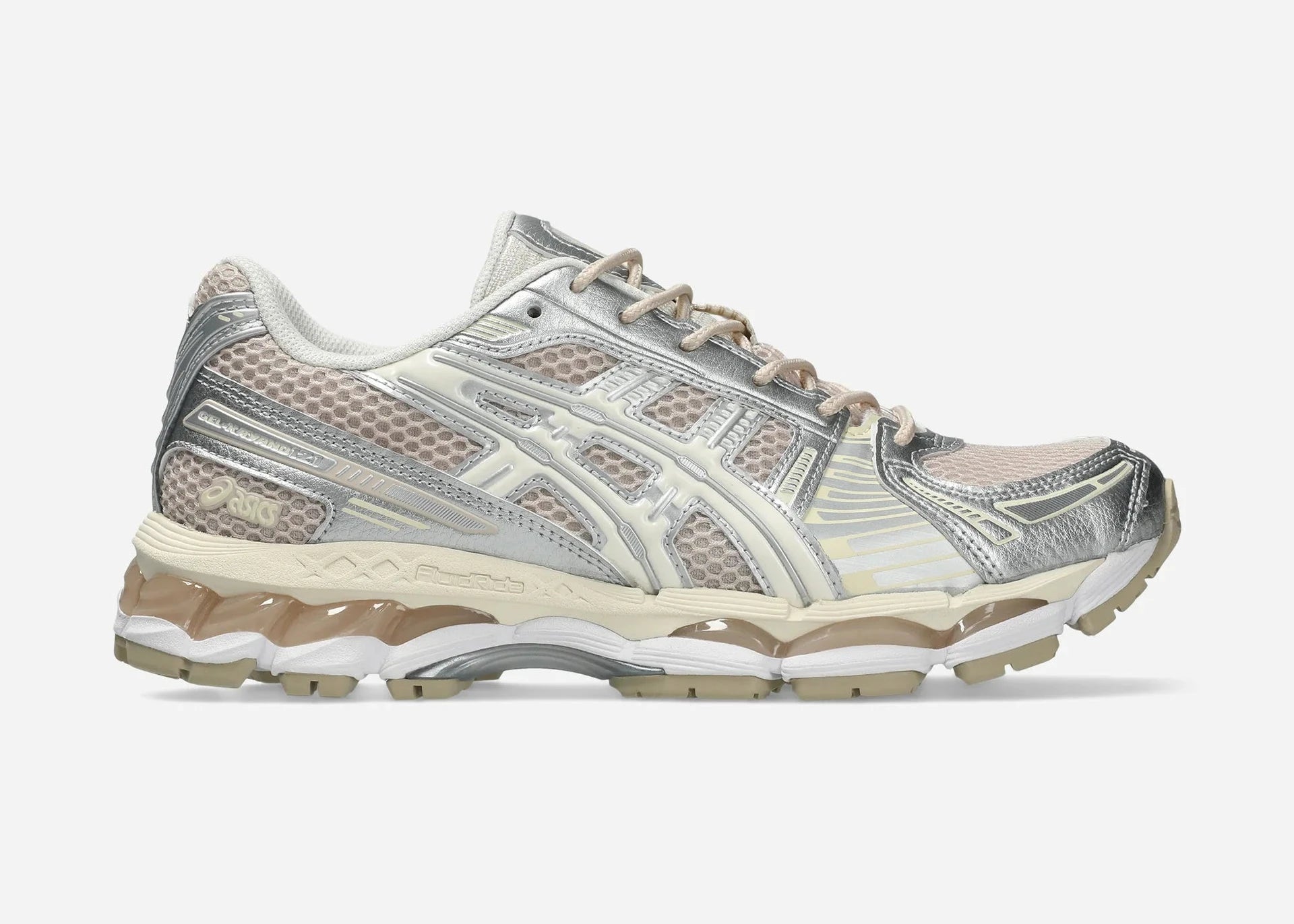ASICS GEL-KAYANO 12.1 Mineral Beige Cream avec tige en mesh respirant beige et crème, empiècements structurés, amorti GEL et semelle extérieure en caoutchouc.