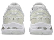 Sneaker ASICS GT-2160 White Cream en mesh blanc et crème avec amorti GEL et silhouette rétro-running élégante.
