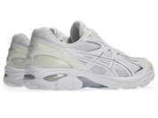 Sneaker ASICS GT-2160 White Cream en mesh blanc et crème avec amorti GEL et silhouette rétro-running élégante.