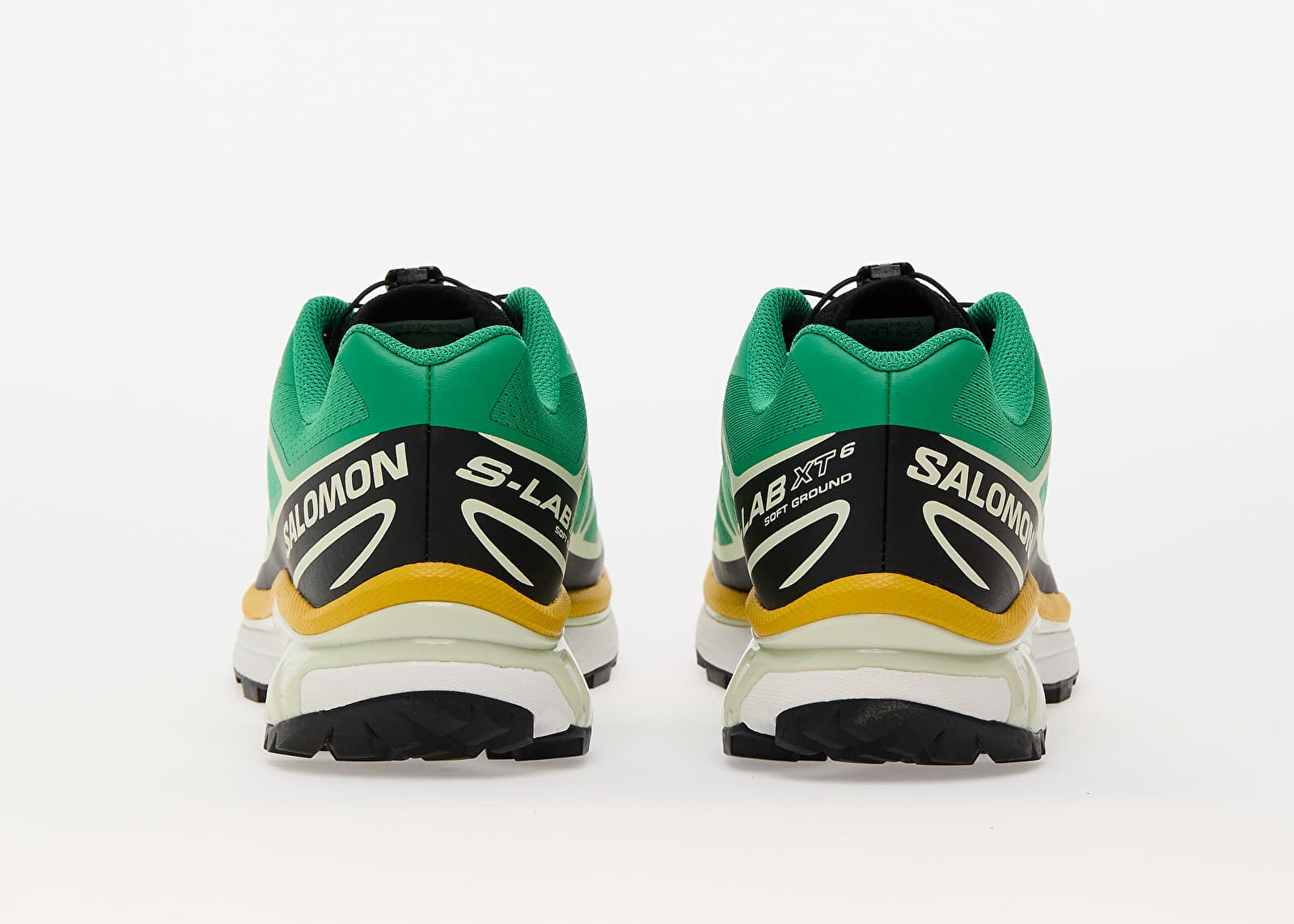 Salomon XT-6 Bright Green en textile vert vif avec renforts synthétiques, système Quicklace™, maintien SensiFit™ et semelle Contagrip®.
