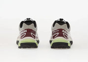 Sneakers Salomon XT-6 Gore-Tex Paloma Maroon Banner en mesh technique imperméable avec Agile Chassis System et semelle Contagrip premium.