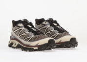 Salomon XT-6 Shadow Almond Milk Black Coffee Chocolate L45418700 en textile crème, brun et chocolat avec renforts synthétiques et semelle technique.