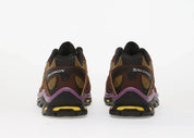 Salomon XT-Quest Expedition L49177400 en noir et Bitter Chocolate avec cuir effet vintage, lacets en corde et détails Concord Grape.