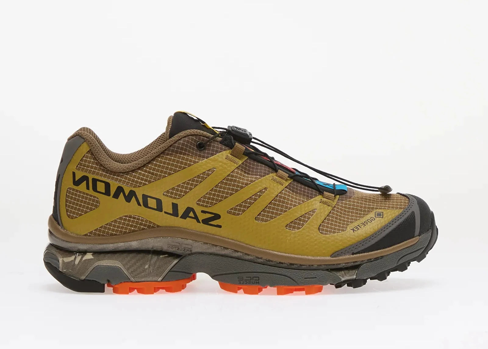 Salomon XT-4 OG Coyote Brown Willow Dragon Fire L49210700 en mesh brun avec accents Willow et Dragon Fire, GORE-TEX et Quicklace™.