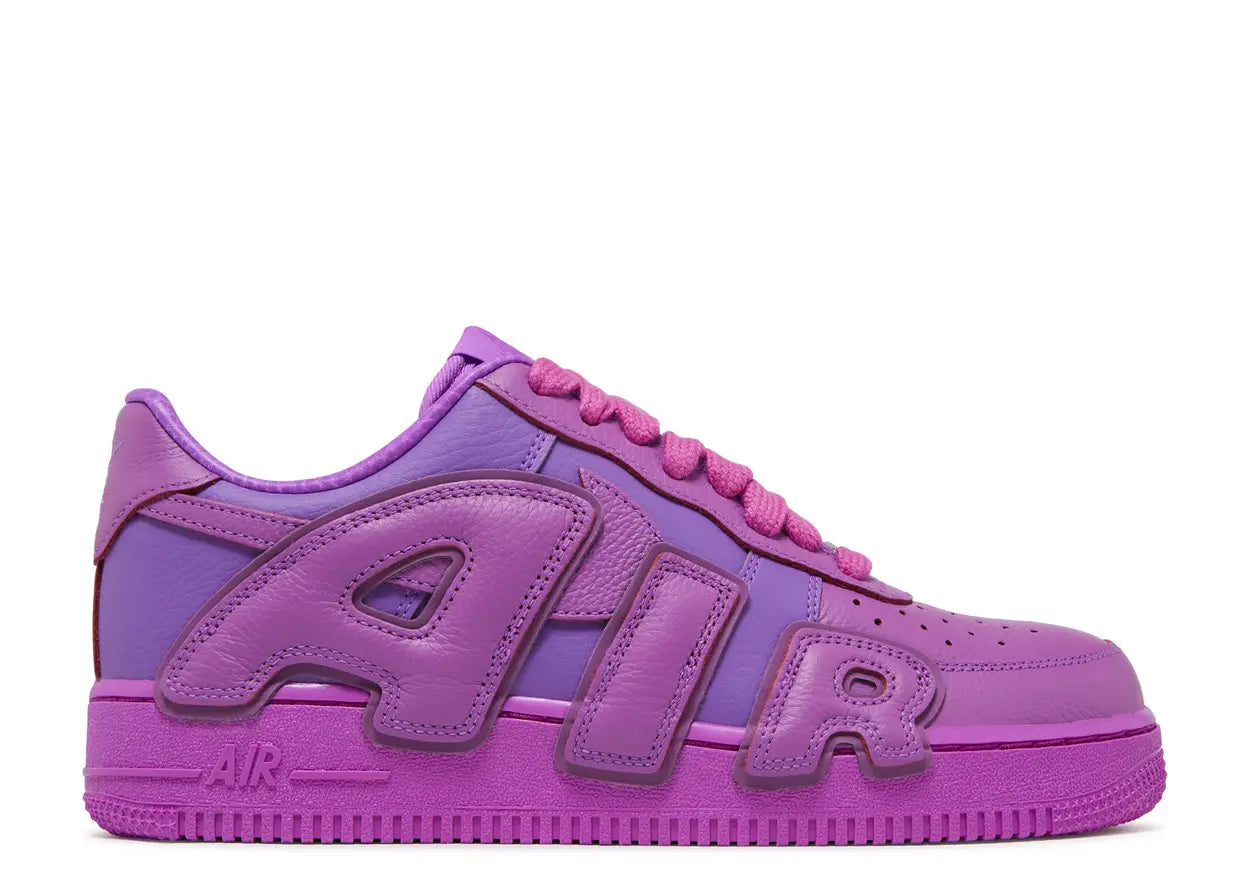 Sneakers Nike Air Force 1 Low Cactus Plant Flea Market fuchsia en cuir premium avec volumes sculpturaux et amorti Air iconique