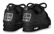 Louis Vuitton LV Skate Sneaker Black, sneaker de luxe Louis Vuitton noire inspirée du skate avec matériaux premium et finitions haut de gamme.
