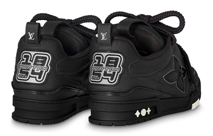 Louis Vuitton LV Skate Sneaker Black, sneaker de luxe Louis Vuitton noire inspirée du skate avec matériaux premium et finitions haut de gamme.