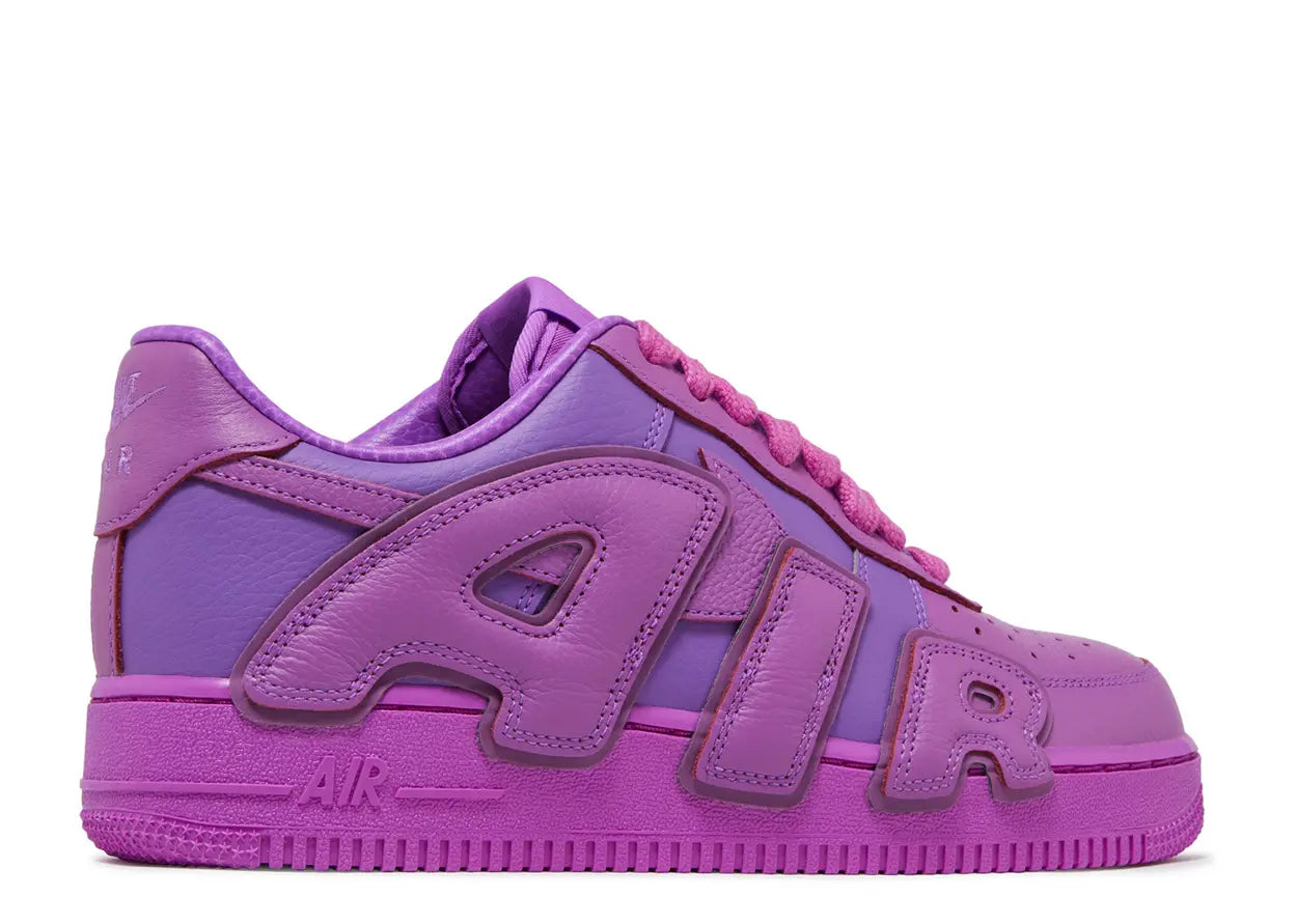 Sneakers Nike Air Force 1 Low Cactus Plant Flea Market fuchsia en cuir premium avec volumes sculpturaux et amorti Air iconique