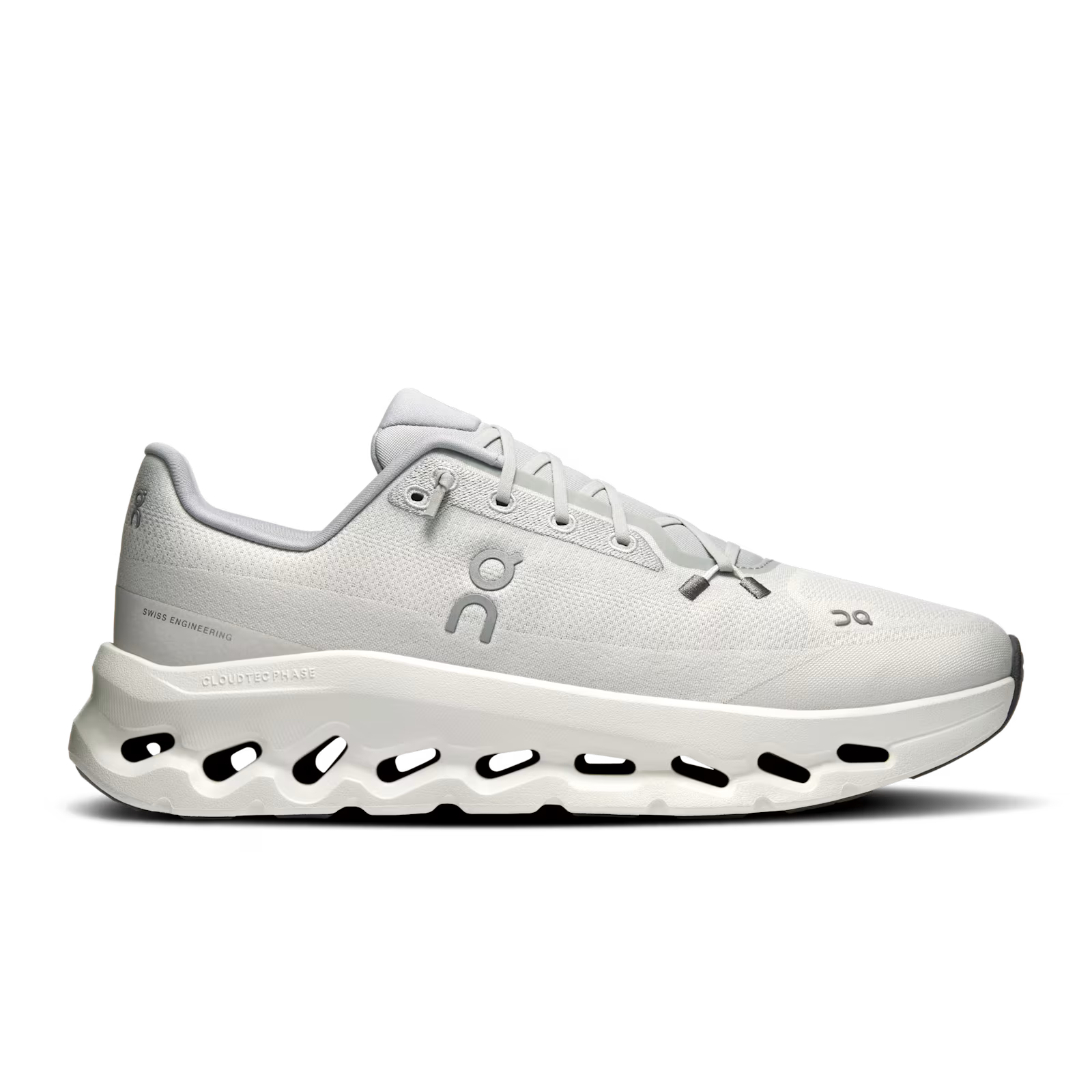 On Running Cloudtilt Arctic Ice, sneaker lifestyle On Running aux tons bleu glacier et blanc équipée de la technologie CloudTec Phase® et de l'amorti Helion™ vue de profil. 