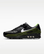  Sneaker Nike Air Max 90 Tiempo 2005 en cuir premium noir avec semelle Air visible et détails inspirés des chaussures de football vintage.