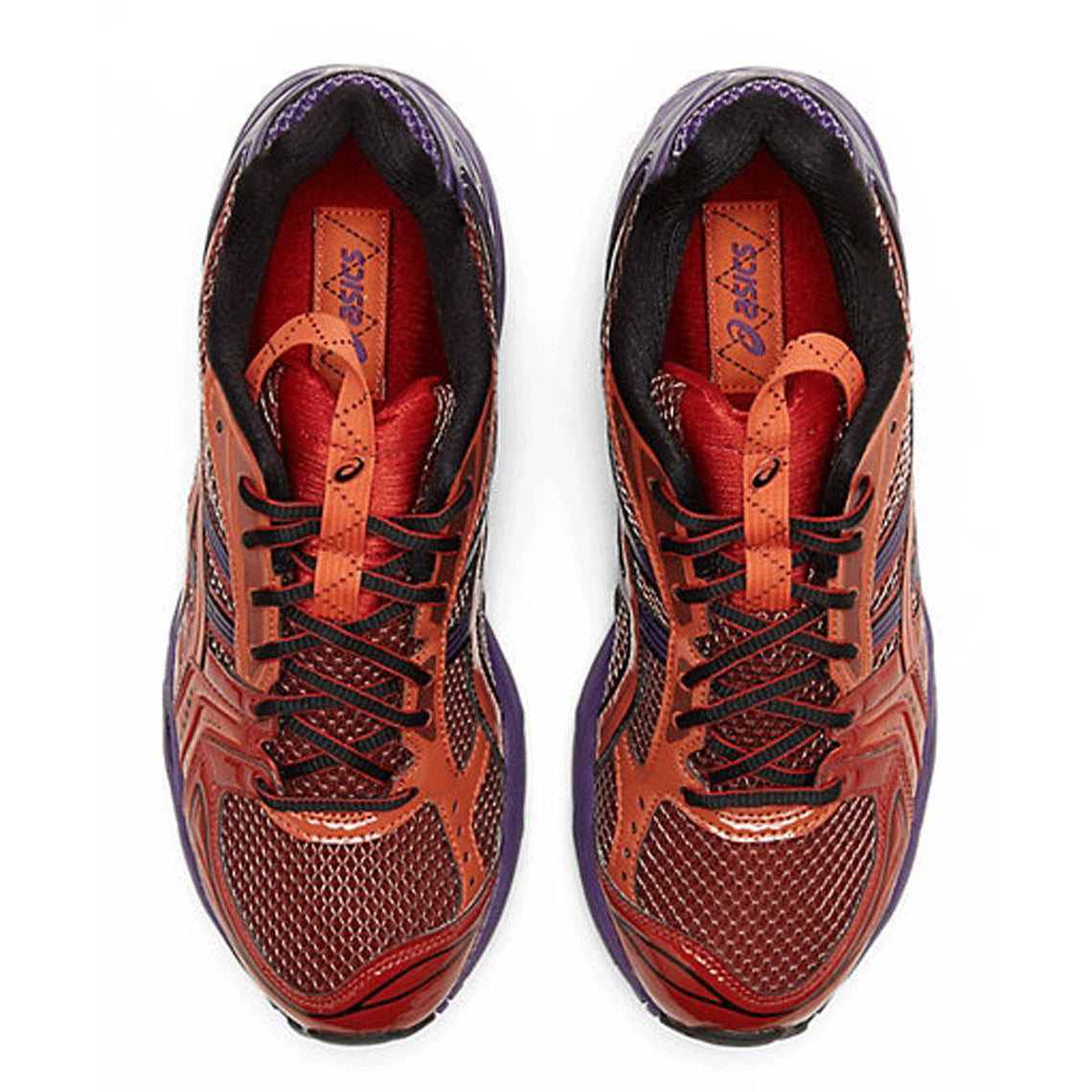 chaussure de runninng asics gel kayano 14 violette et rouge, semelle confortable, vue de haut
