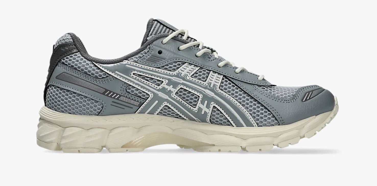 ASICS Gel-Kayano 12.1 Piedmont Grey Gravel grise avec mesh respirant, empiècements techniques et semelle GEL FLUIDRIDE.