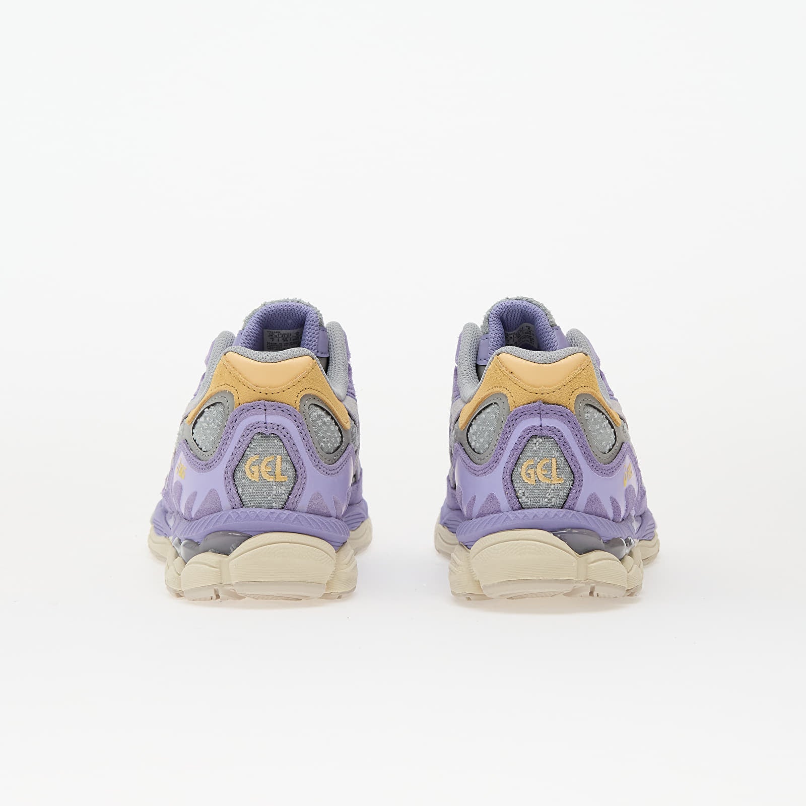 Sneakers ASICS GEL-NYC gris Piedmont et bleu Bluebell en mesh et matières synthétiques avec amorti GEL iconique (vue de derrière)