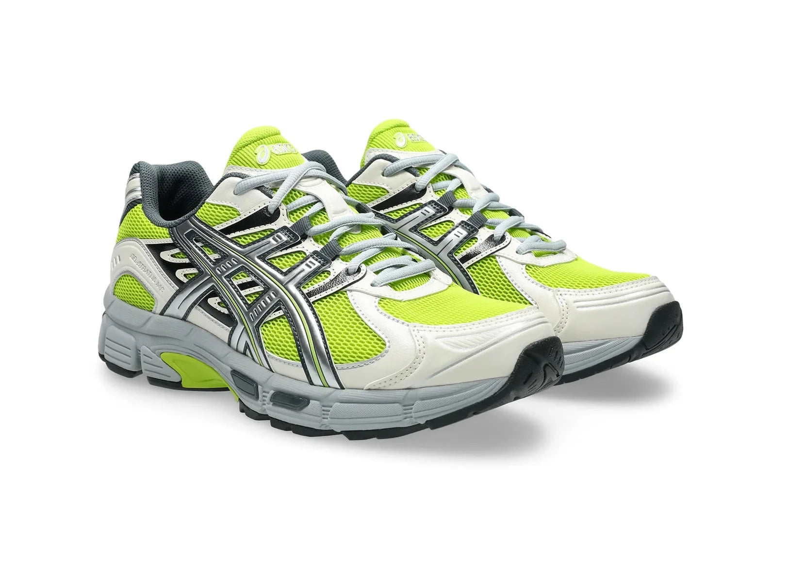 ASICS Gel-Stratus MC Lime Zest Pure Silver avec tige en mesh respirant, empiècements synthétiques Lime Zest et Pure Silver, technologie GEL et semelle intermédiaire en EVA.