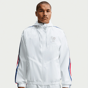 Nike x Jacquemus x France Anthem Track Jacket White, veste Anthem blanche de la collaboration Nike x Jacquemus avec design premium et inspiration Équipe de France.