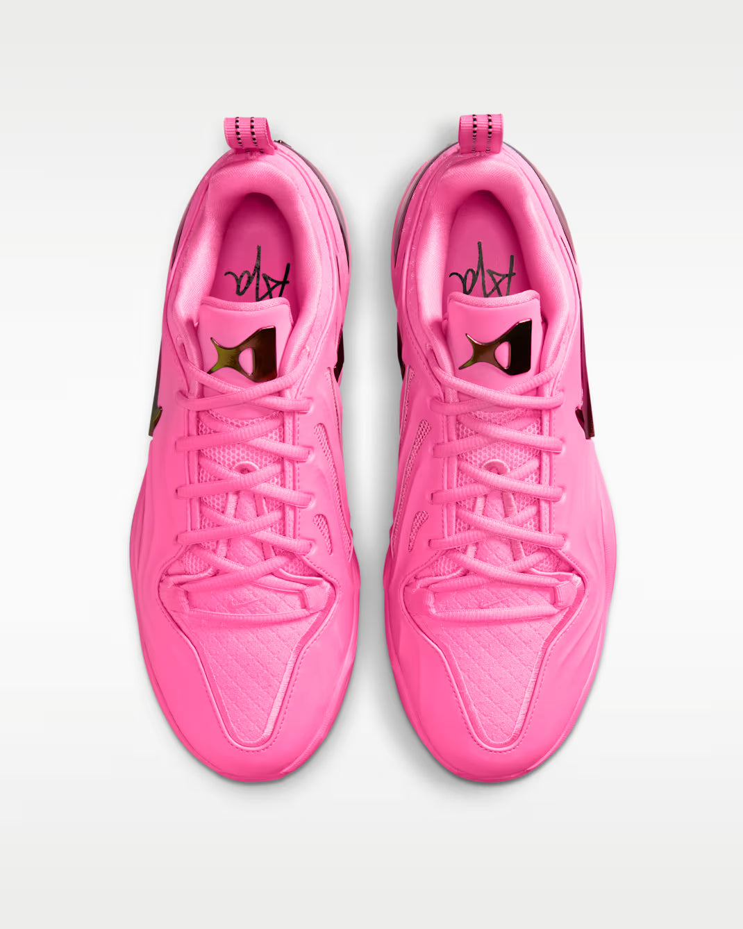 Nike A'Two Pink Beam rose en mesh technique avec amorti Zoom Air et détails signature A'ja Wilson. vue de dessus
