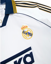 Adidas Real Madrid 99/00 Home Jersey White, maillot domicile blanc du Real Madrid saison 1999/2000 au design Adidas vintage.