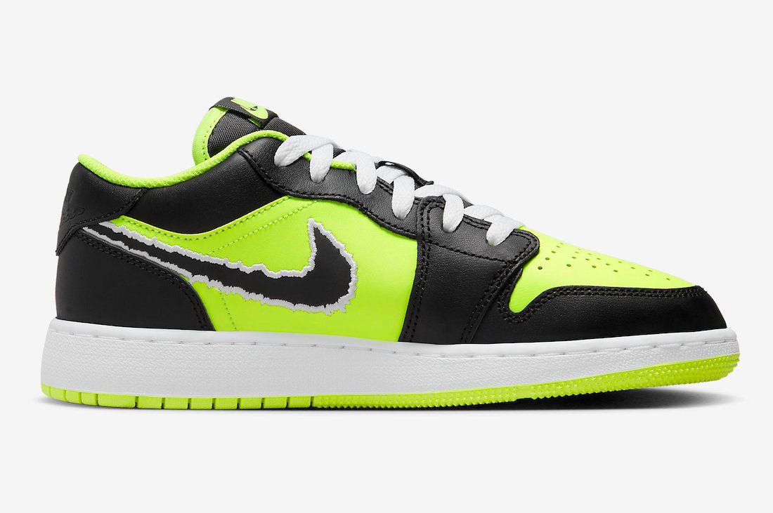 Jordan 1 Low SE Black Cat Volt
