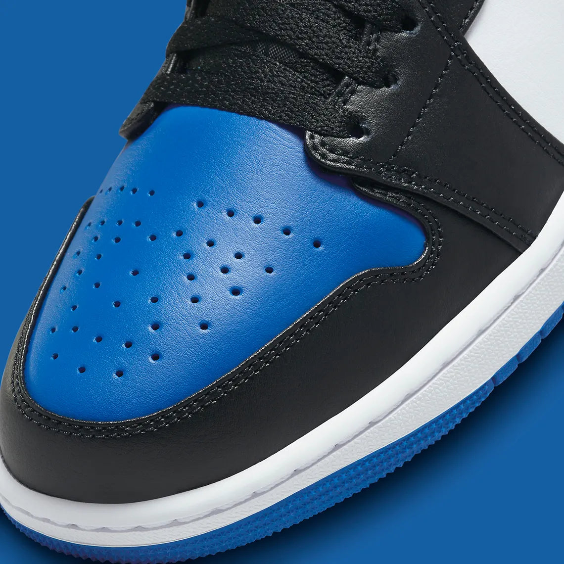 Jordan 1 Low Alternate Royal Toe