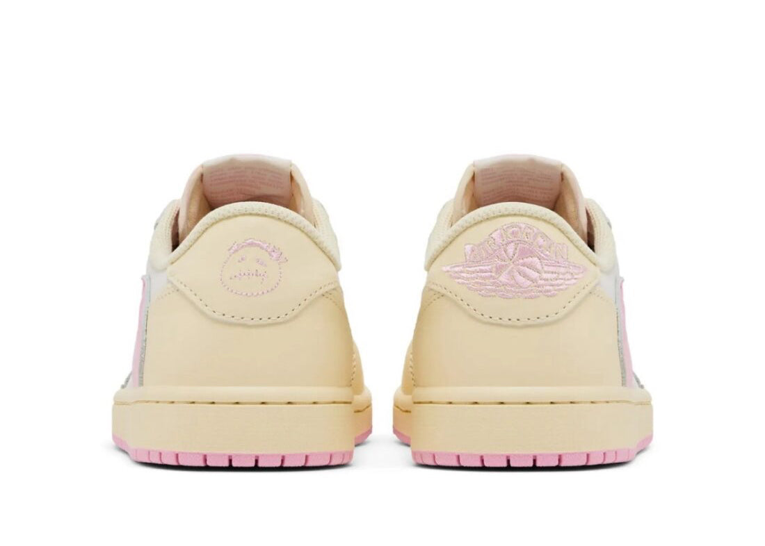 Air Jordan 1 Retro Low OG SP Travis Scott Shy Pink