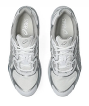 asics gel nyc triple white et grise