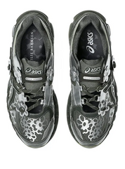 chaussure de running asics gel kayano 20 vert kaki cecilie bahnsen , KAKI , argenté , semelle légère ,vue de haut