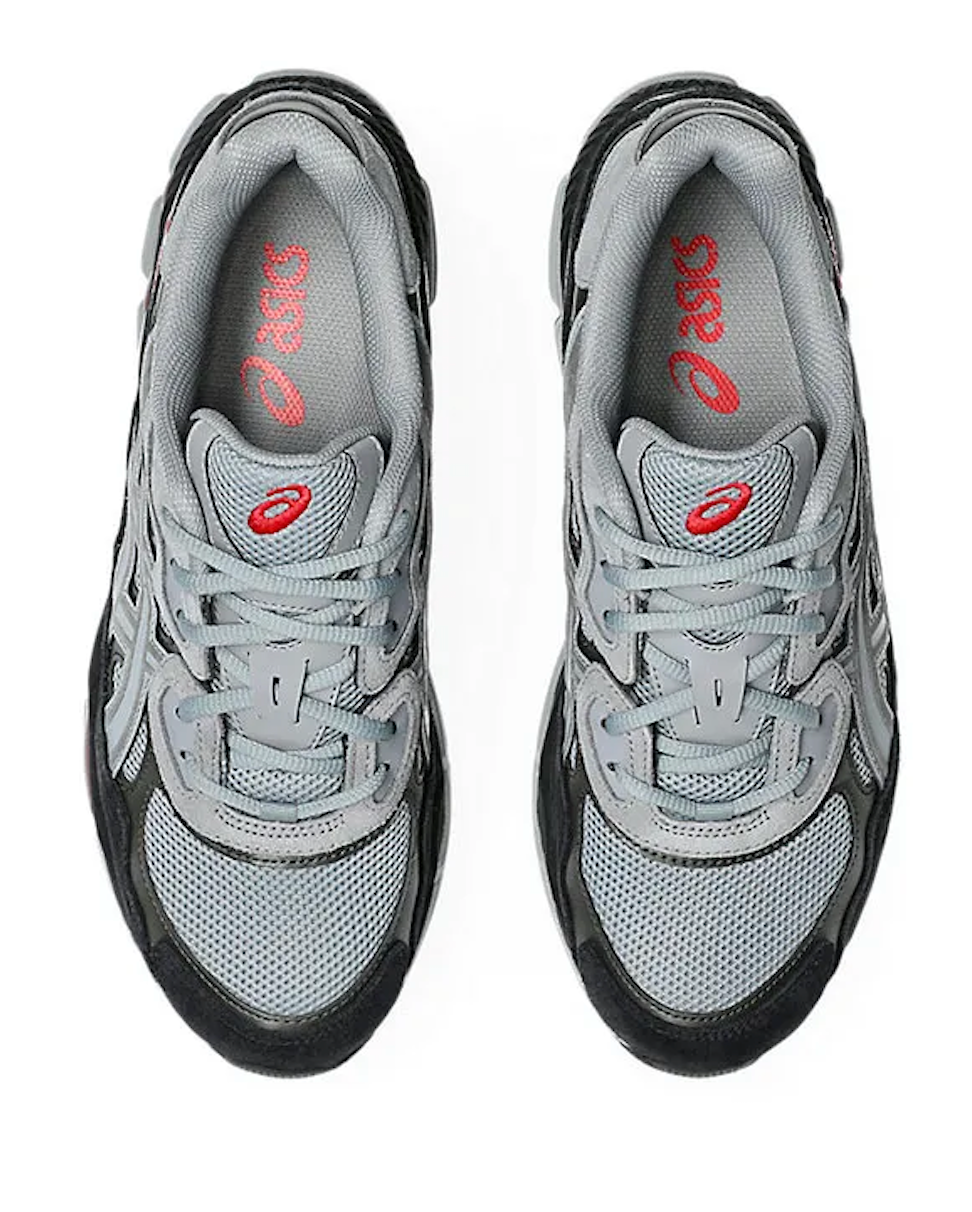 asics gel nyc grise et noir