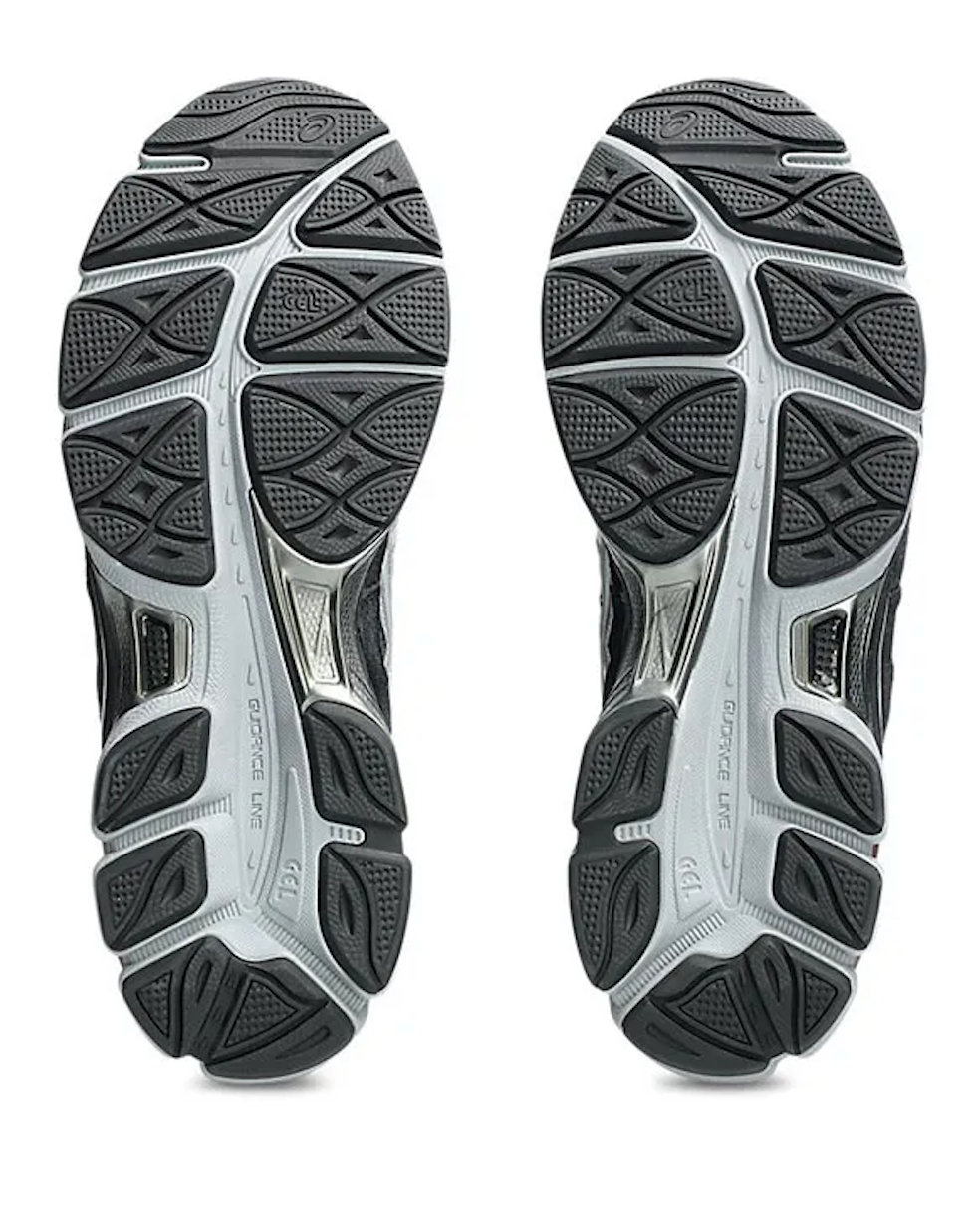 asics gel nyc grise et noir
