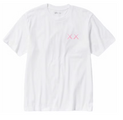 tee shirt kaws uniqlo rose , deux croix rose en haut a droite , oversize ,vue de face