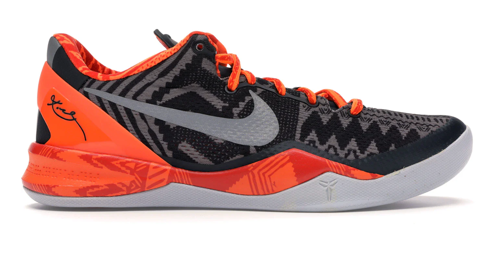Sneakers Nike Kobe 8 Black History Month en mesh respirant et amorti Zoom Air premium avec design culturel significatif.Vue de coté 