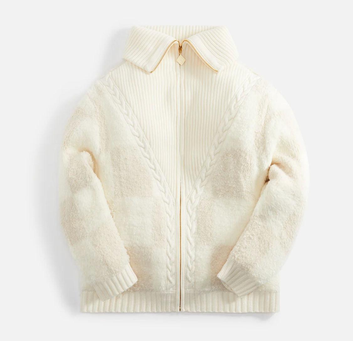 Casablanca Checked Bouclé Cardigan Light Beige, cardigan Casablanca beige clair à manches longues avec texture bouclée, motif à carreaux et fermeture boutonnée.