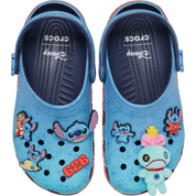 Crocs Classic Clog Disney Lilo & Stitch inspirées de Stitch, avec design exclusif, bride pivotante et semelle légère en résine Croslite™.