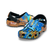 Crocs Classic Clog Pop Mart MEGA SPACE MOLLY avec accessoires spatiaux, Jibbitz exclusifs et design inspiré de l’univers futuriste de MOLLY.