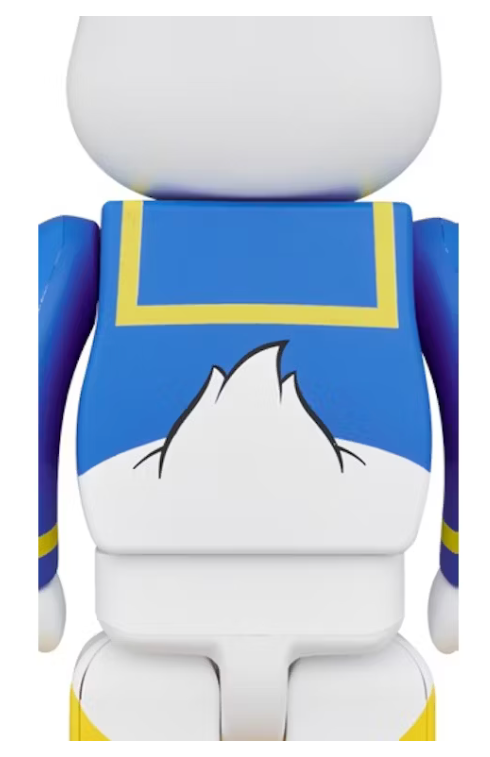 Image du Bearbrick Disney Donald Duck 400%, figurine 28 cm aux couleurs bleu, blanc et rouge, reprenant l’uniforme et le visage caractéristiques de Donald Duck. Vu de dos