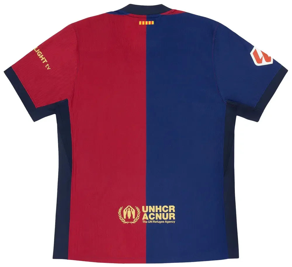 FC Barcelona x Travis Scott Limited Edition Match Home 2024/25 Jersey Blue/Scarlet, maillot blaugrana avec logo Cactus Jack de Travis Scott.