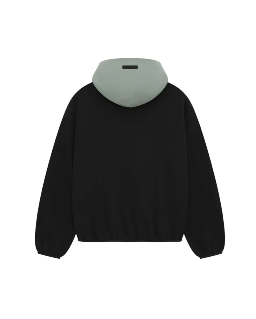 Teal, hoodie noir et teal Fear of God Essentials inspiré des San Antonio Spurs avec coupe ample et finitions premium.