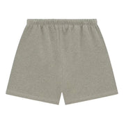 Fear of God Essentials NBA Sweatshorts Warm Heather, short en molleton coloris Warm Heather issu de la collaboration Fear of God Essentials x NBA au style minimaliste.