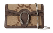 Gucci Dionysus Shoulder Bag Super Mini Jumbo GG Camel/Ebony en canvas camel et ébène avec motif Jumbo GG et chaîne palladiée.