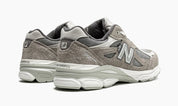 New Balance 990v3 Levi's Elephant Skin