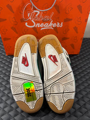 Air Jordan 4 SB Rétro Vert Pin d’occasion en état 8,5/10, suede vert pin, structure renforcée, sneaker sans boîte.