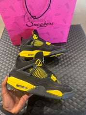 Jordan 4 Retro Thunder OCCASION