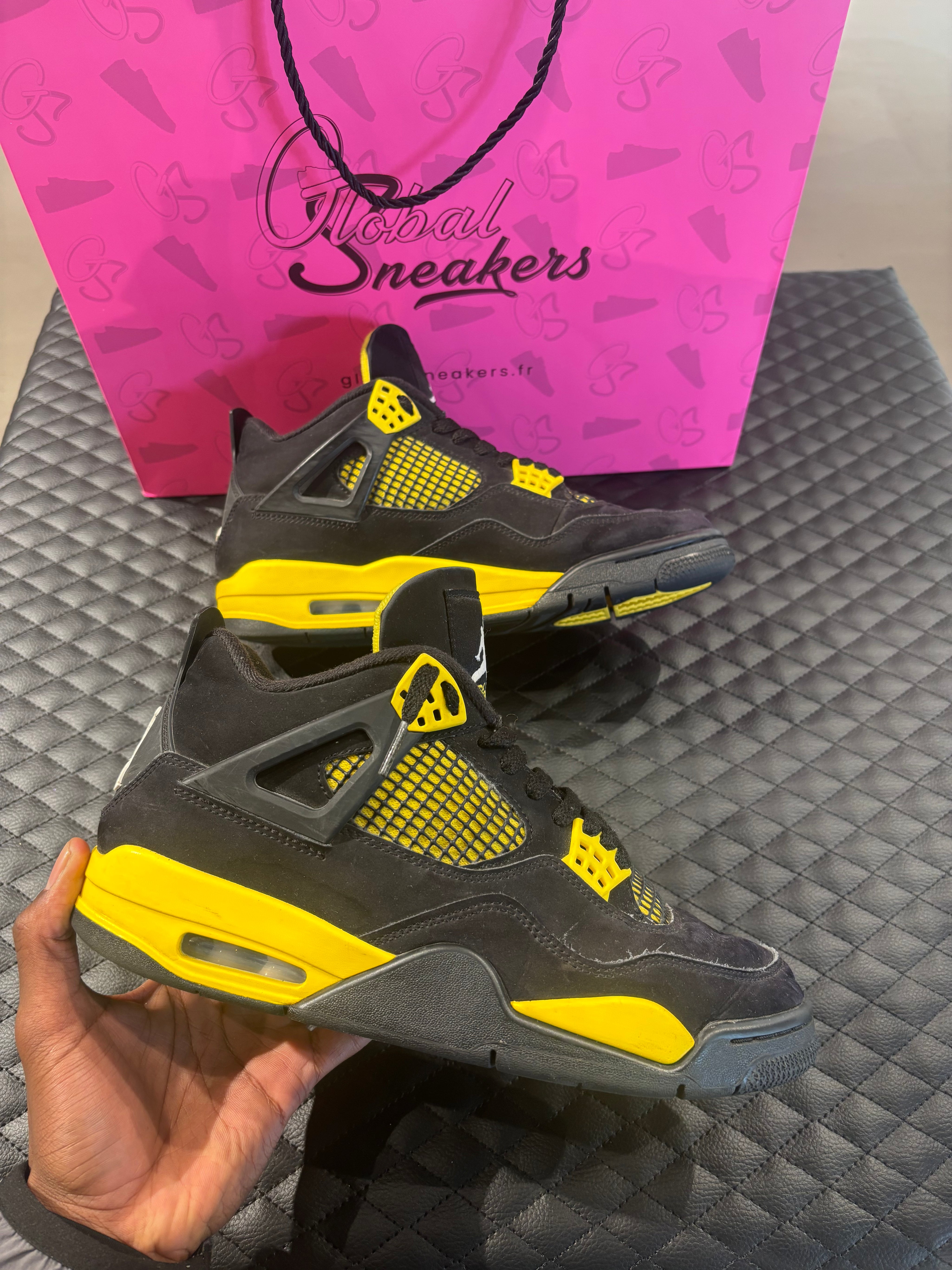 Jordan 4 Retro Thunder OCCASION