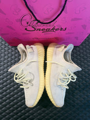 Sneakers Yeezy Boost 350 V2 Butter d’occasion en Primeknit avec amorti Boost™ premium et semelle caoutchouc.