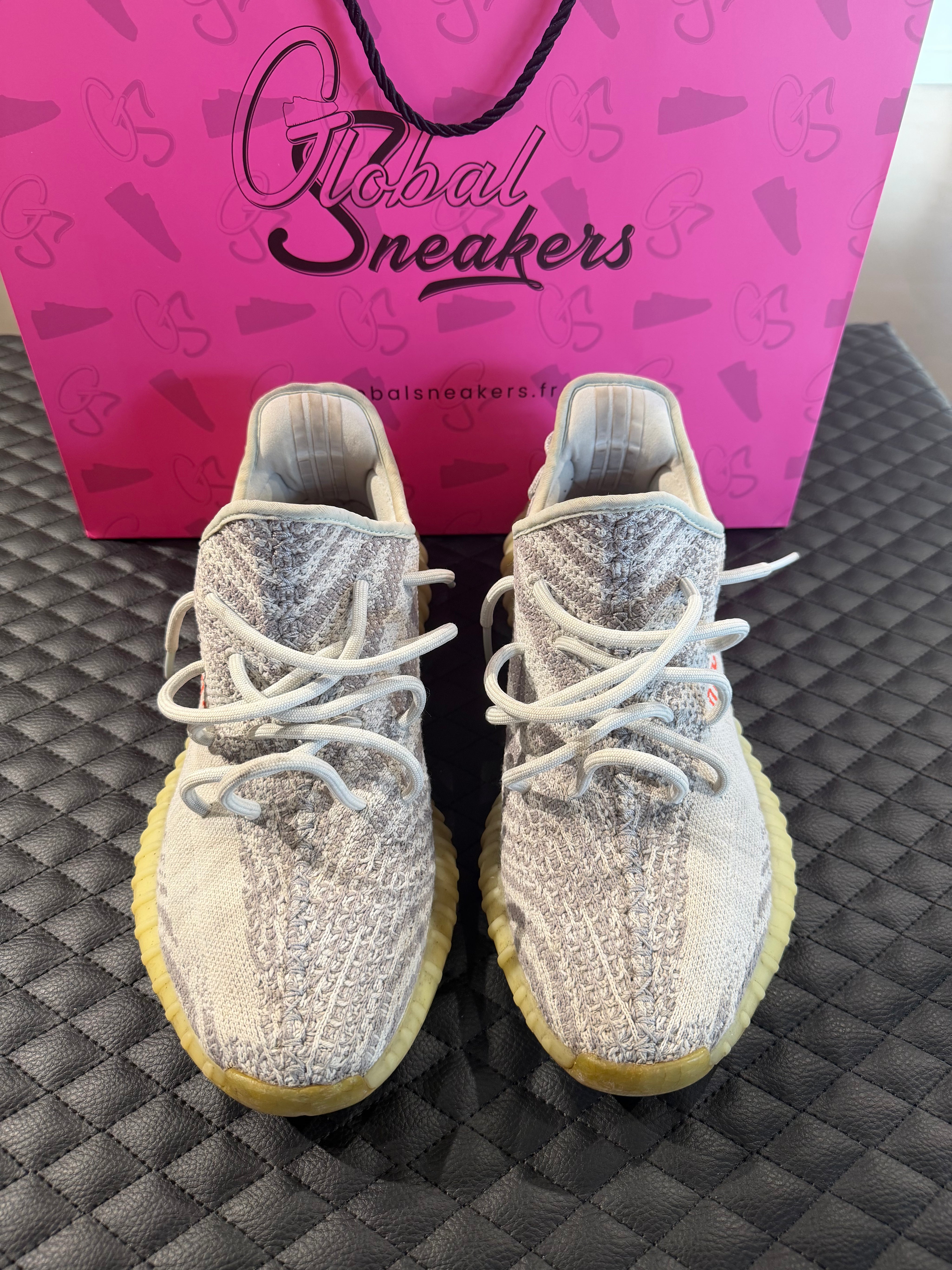 Sneakers Yeezy Boost 350 V2 Blue Tint d’occasion en Primeknit avec amorti Boost™ premium et semelle caoutchouc.