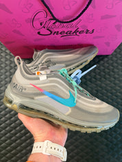 Sneakers Nike Air Max 97 Off-White Menta d’occasion en mesh respirant avec amorti Air Max visible premium et détails graphiques distinctifs.