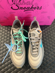 Sneakers Nike Air Max 97 Off-White Menta d’occasion en mesh respirant avec amorti Air Max visible premium et détails graphiques distinctifs.