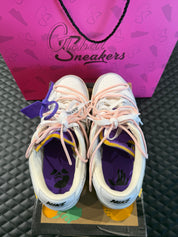 Sneakers Nike Dunk Low Off-White Lot 24 en cuir gris avec double laçage, zip tie signature et condition 9,9 sur 10.