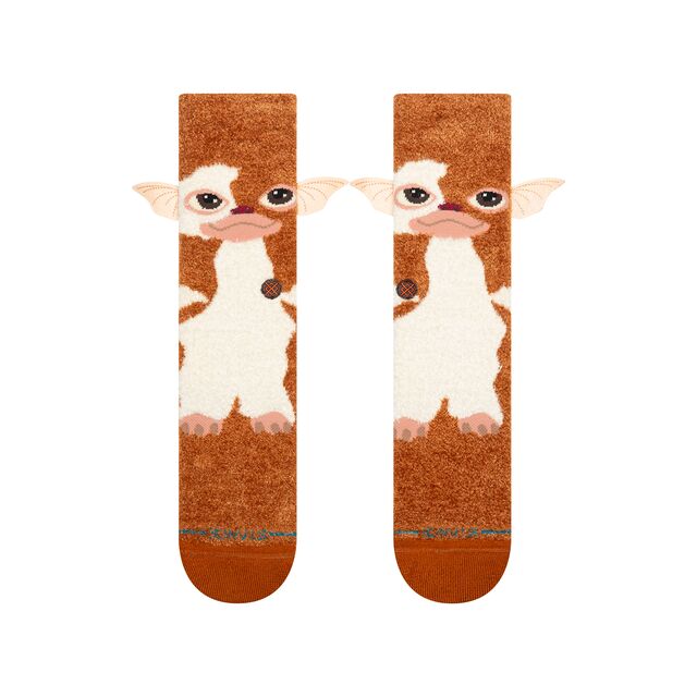 Les STANCE GIZIMO CREW présentent une silhouette Crew avec un motif Gizmo, une conception en coton peigné, des renforts au talon et à la pointe ainsi qu'un maintien confortable.